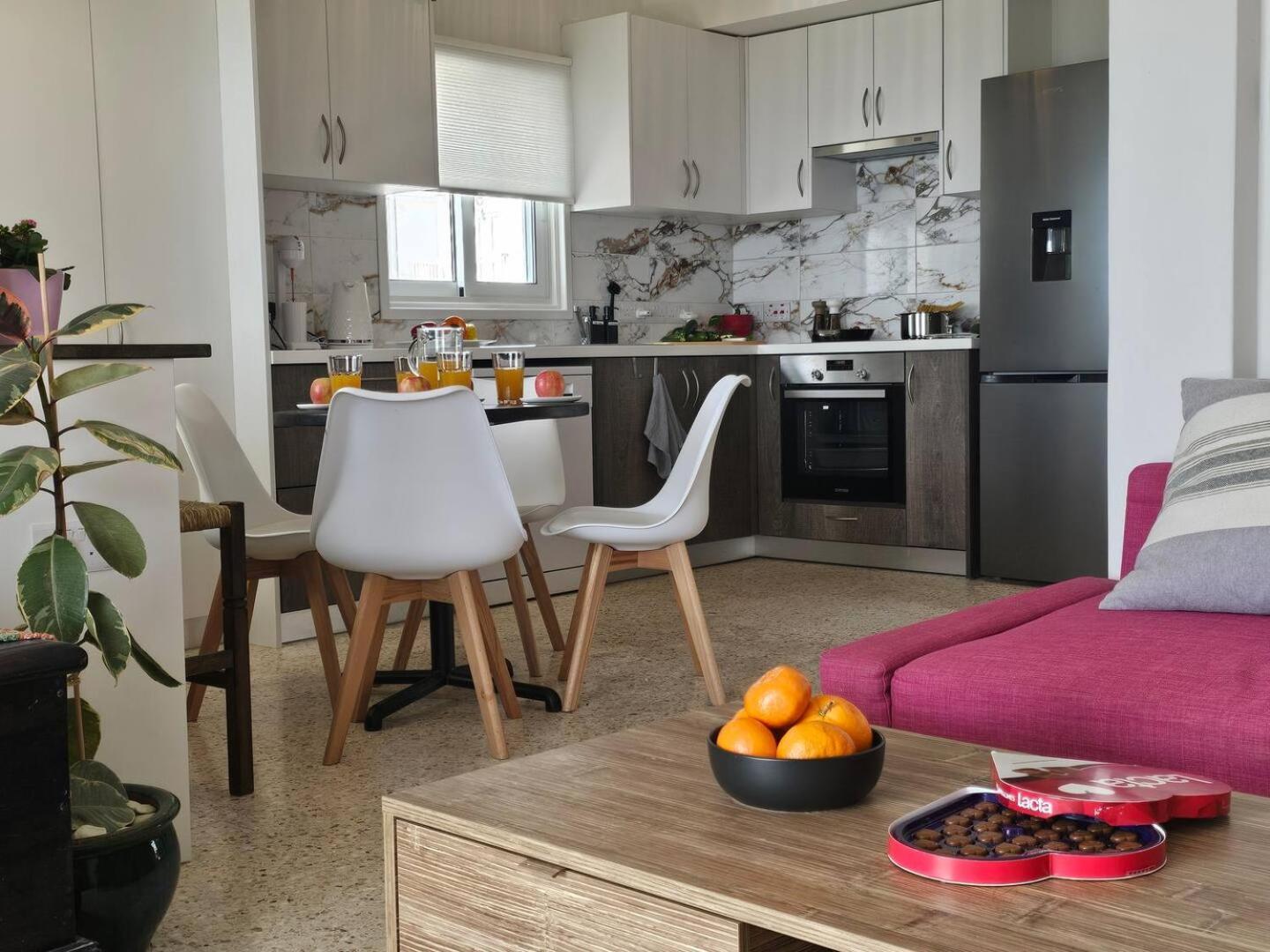 Ammos Beachfront Villa Paradise Larnaca Eksteriør billede