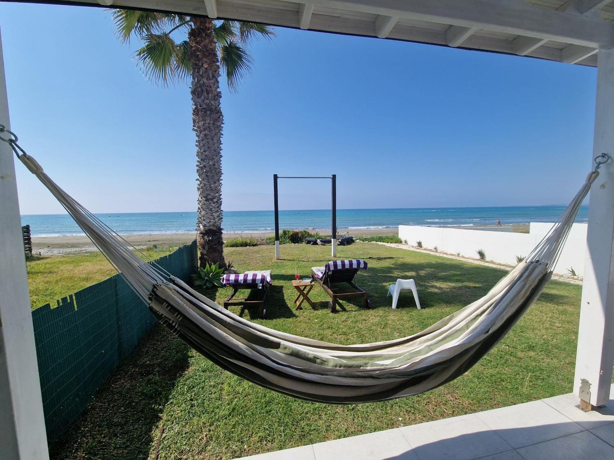 Ammos Beachfront Villa Paradise Larnaca Eksteriør billede